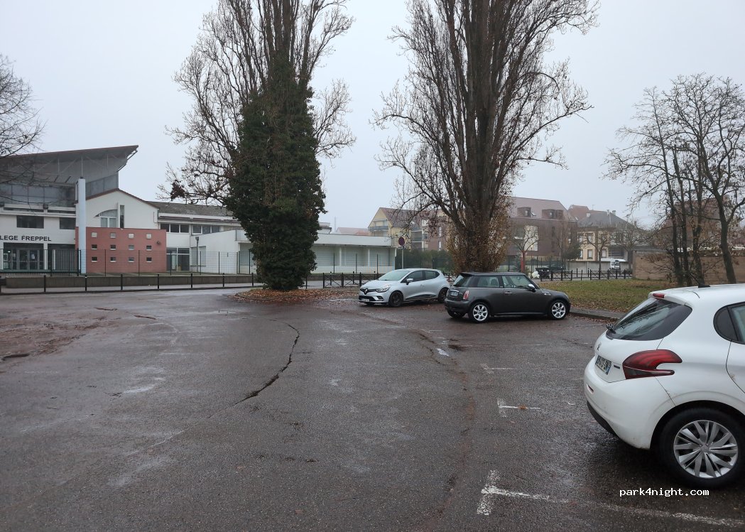 (67210) Obernai - Rue du Stade — foto 2