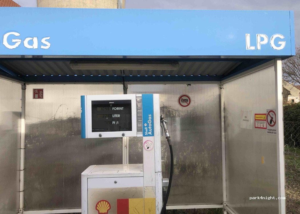 (8500) Pápa - Irhás utca — foto