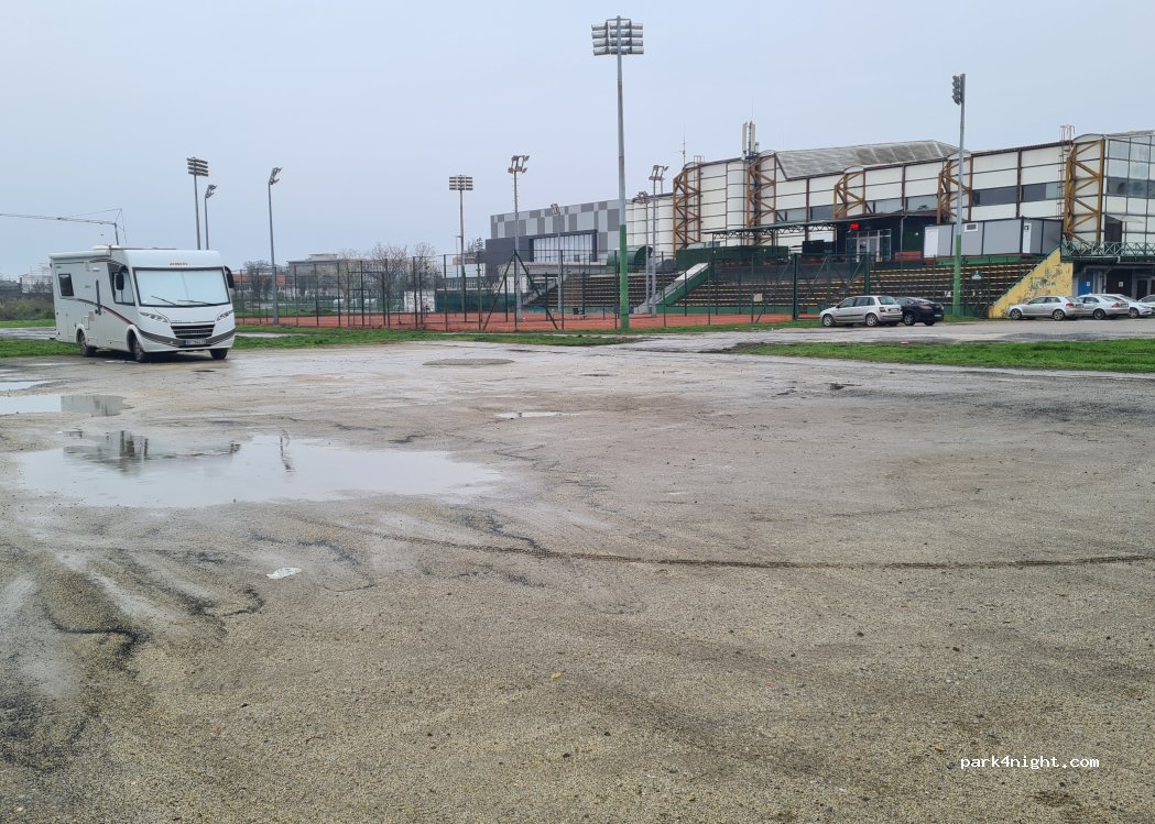 (22000) Sremska Mitrovica - Unnamed Road — foto 2