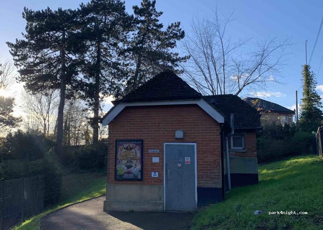 (ME16 8RX) Maidstone - Tonbridge Road — foto