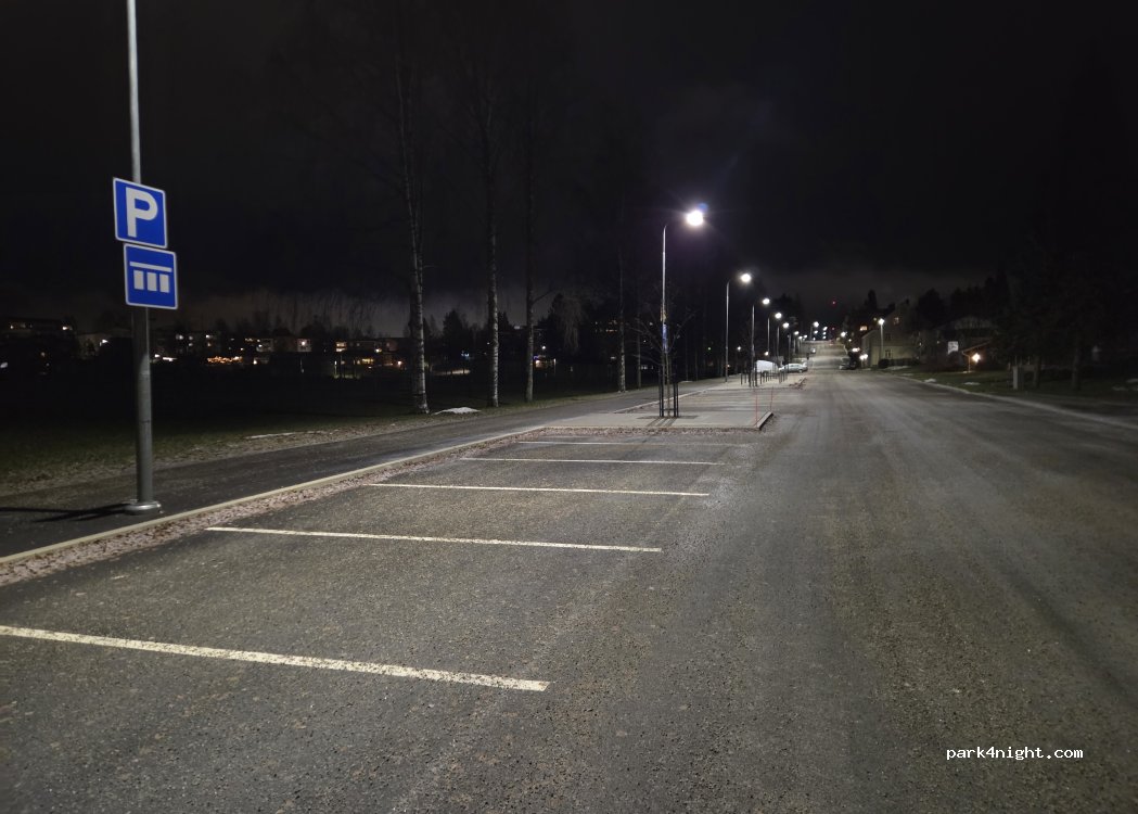 (74101) Iisalmi - Haukiniemenkatu — foto