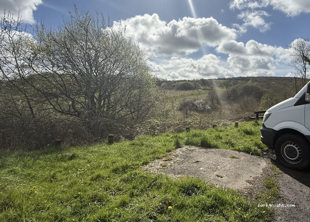 (SA14 6DT) Cefneithin - Unnamed Road — foto 5