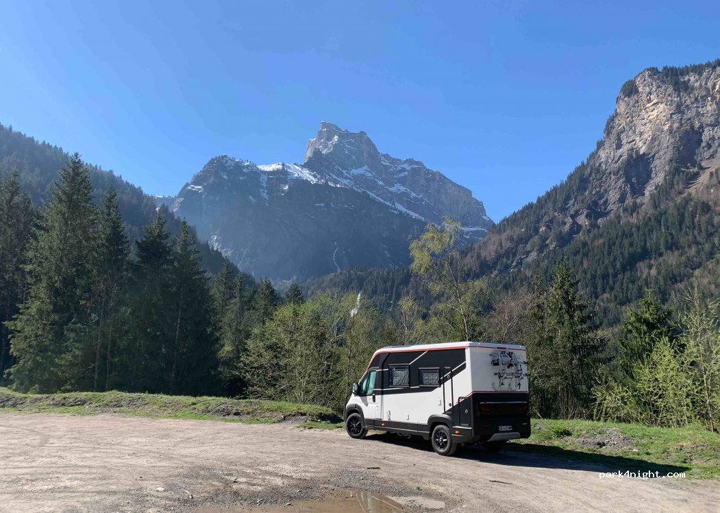 (74740) Sixt-Fer-à-Cheval - Route de la Cascade du Rouget — foto 2