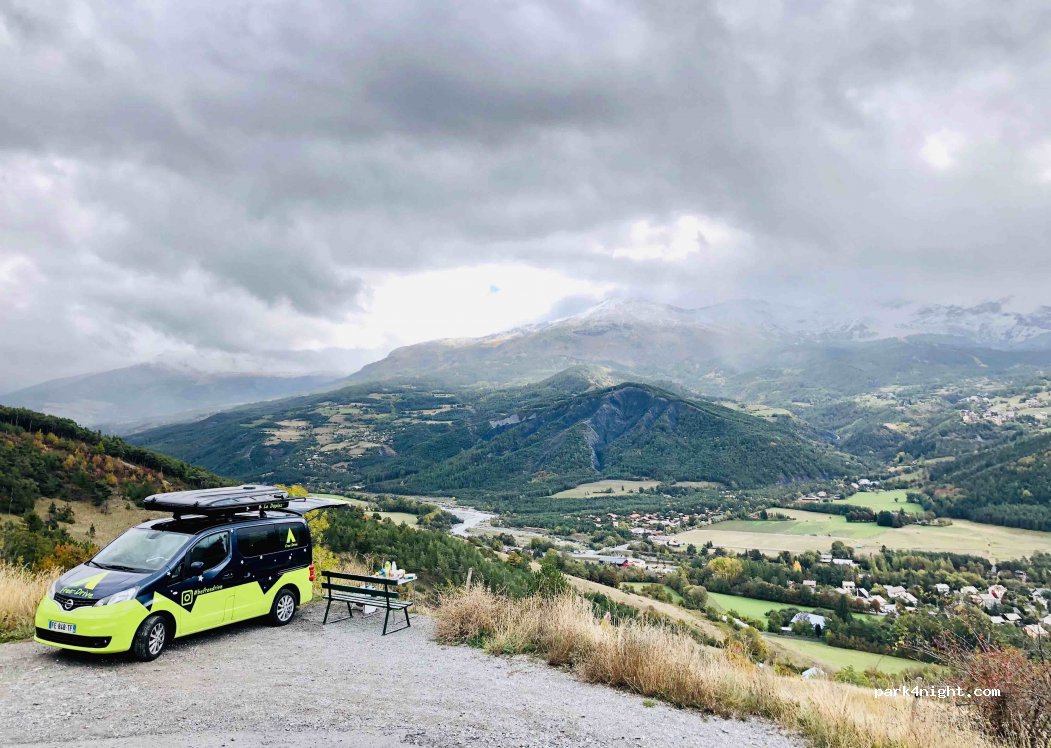 (04400) Barcelonnette - 6 Chemin de l'Adroit — foto