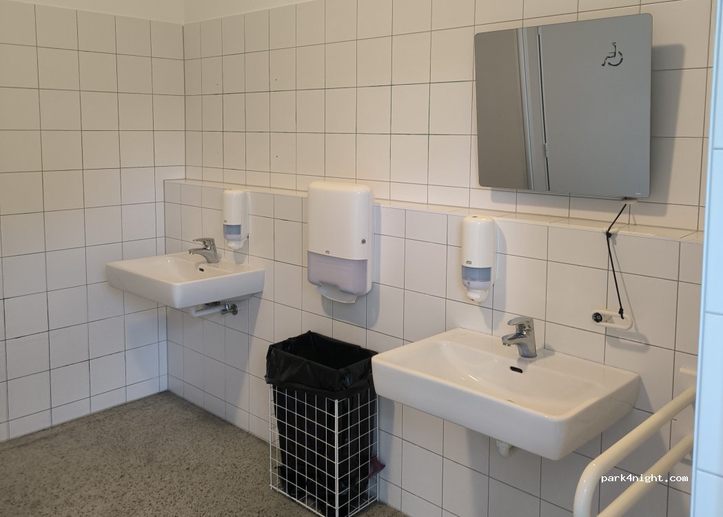 (4300) Gemeinde Sankt Valentin - Zellerstraße — foto 3