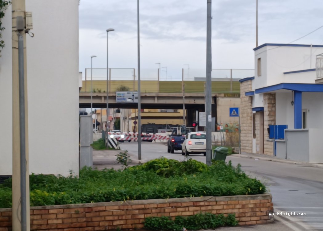 (70128) Bari - Strada Statale 16 Adriatica — foto