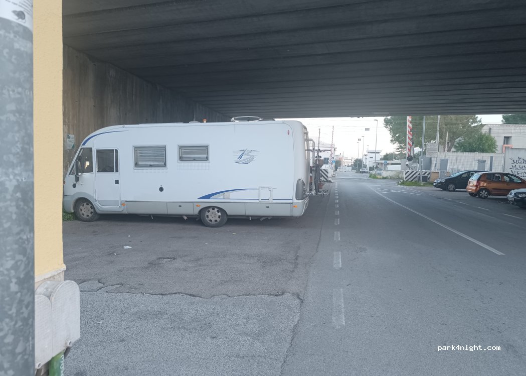 (70128) Bari - Strada Statale 16 Adriatica — foto 2