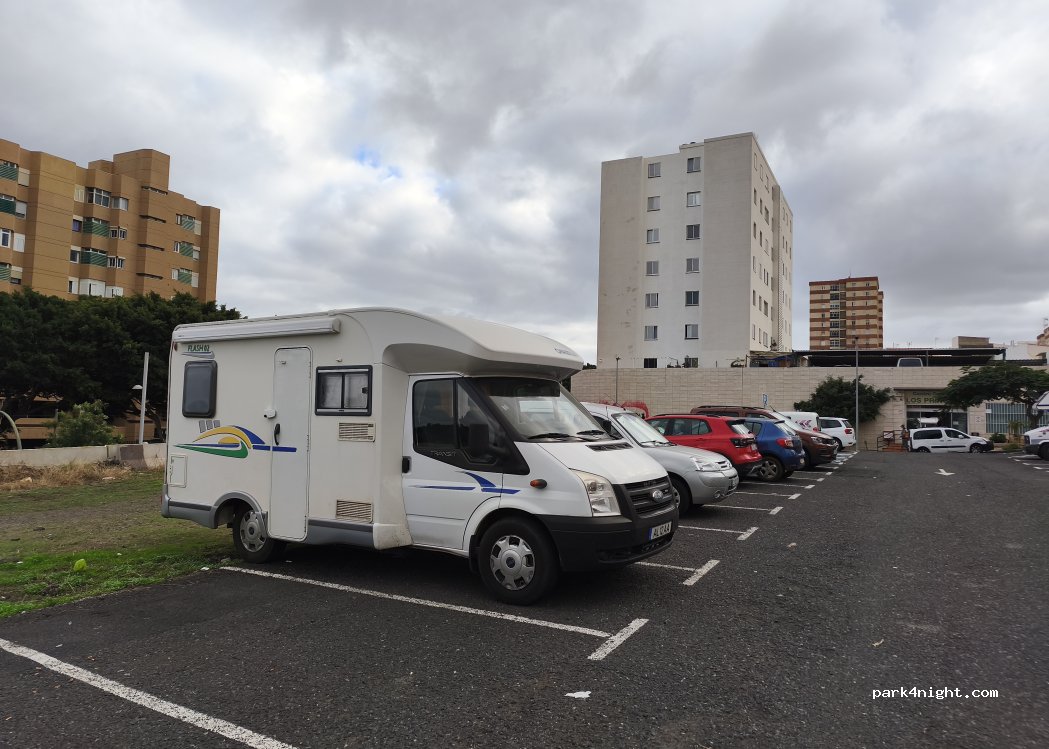(38010) Santa Cruz de Tenerife - Calle Maestro Estany — foto