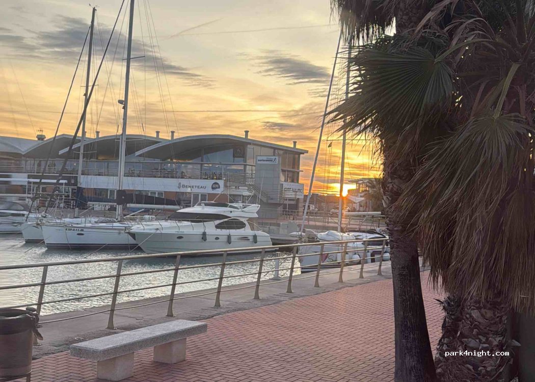 (12530) Borriana / Burriana - Avinguda de la Mediterrània — foto 3