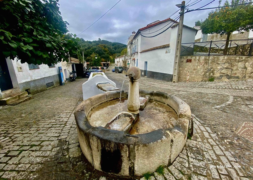 (41890) El Castillo de las Guardas - Calle Román García — foto 3