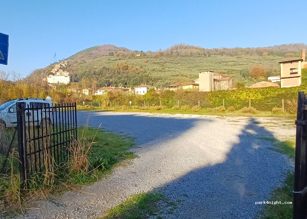 (51017) Pescia - Via Pasquinelli — foto 2