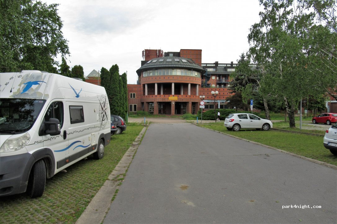 (31222) Bizovac - 39 Sunčana ulica — foto