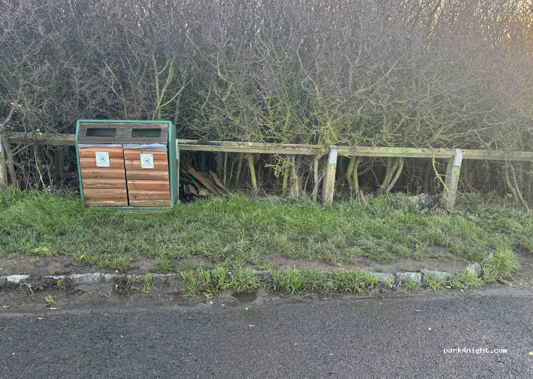 (TS13 5LD) Scarborough - Unnamed Road — foto