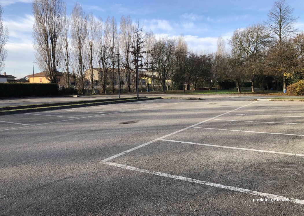 (45014) Porto Viro - Viale VII Mari — foto