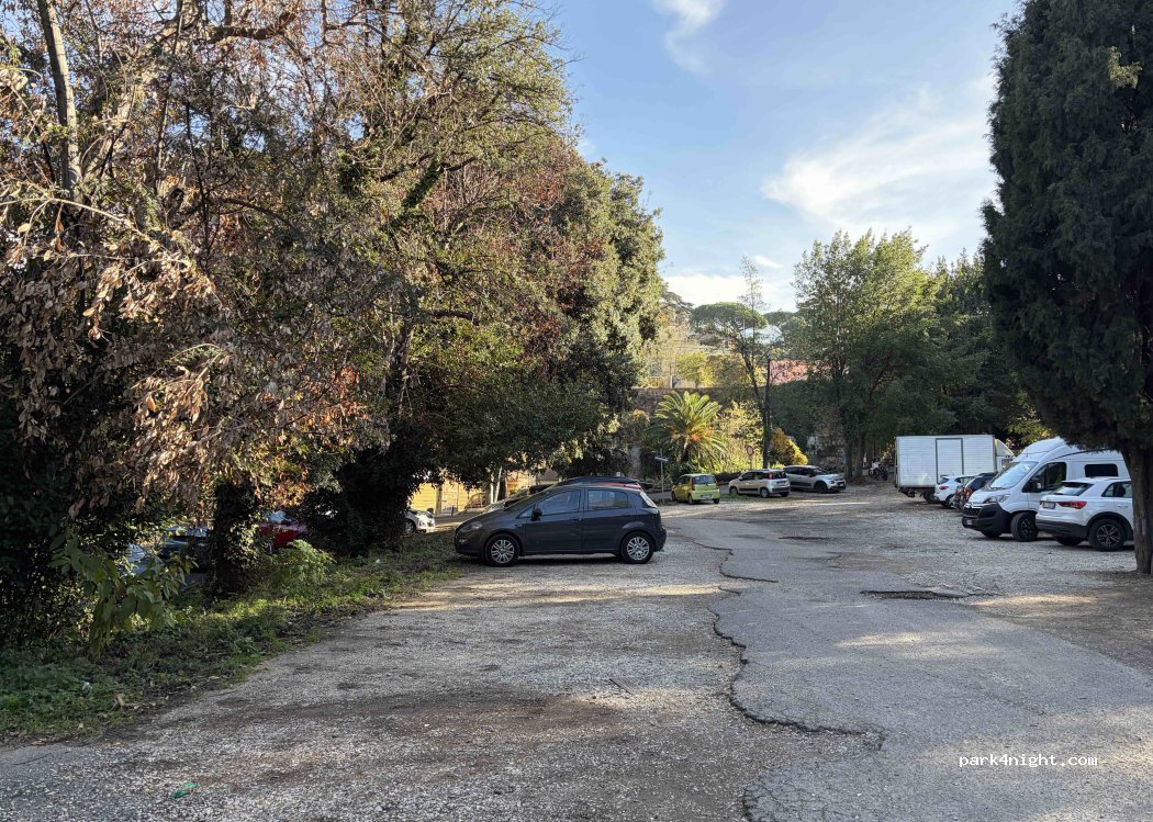 (00044) Frascati - Viale Sincrotrone — foto 2