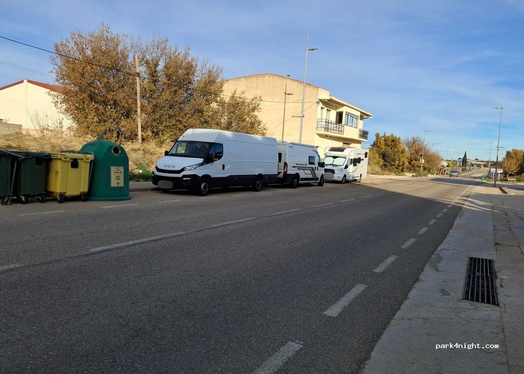 (44610) Calaceite / Calaceit - Avenida de Calaluña — foto