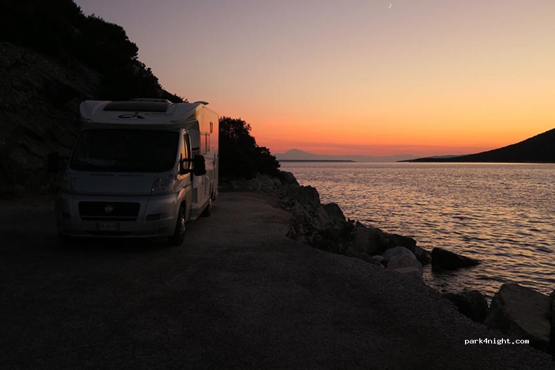 (340 07) Pefko - Unnamed Road — foto 3