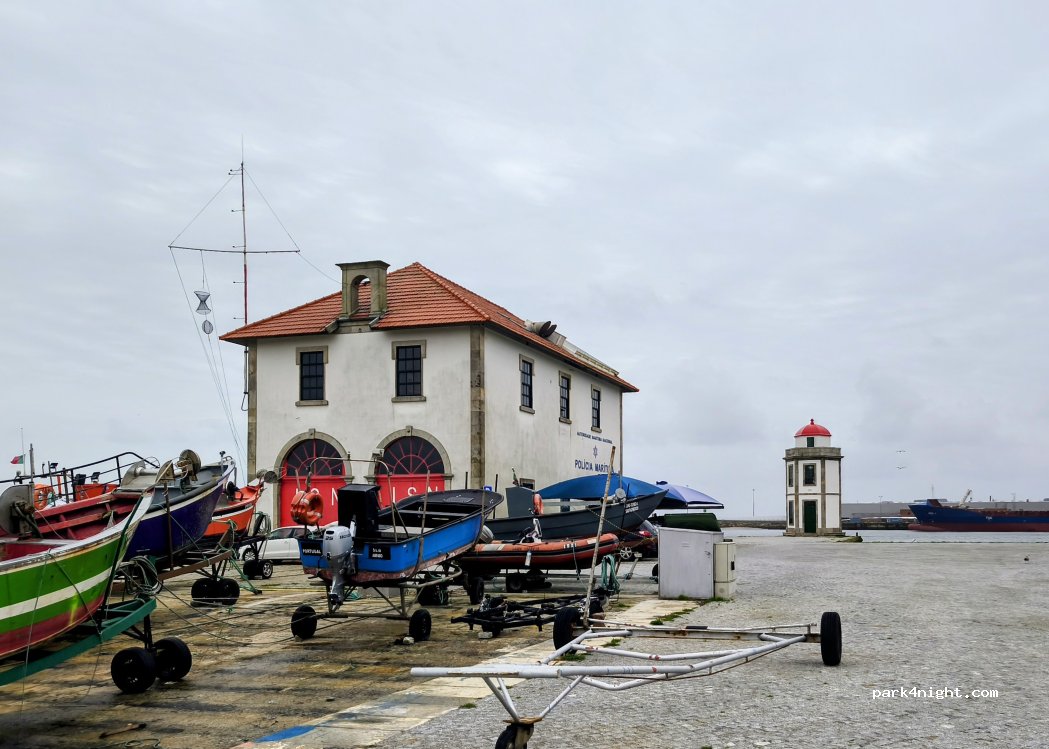 (4900-351) Viana do Castelo (Santa Maria Maior e - Rua dos Mareantes — foto
