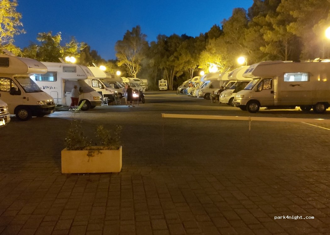 Area Sosta Camper — foto 4