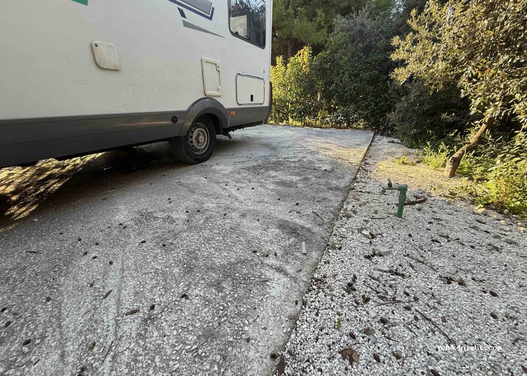 (21218) Seget Vranjica - Unnamed Road — foto 2