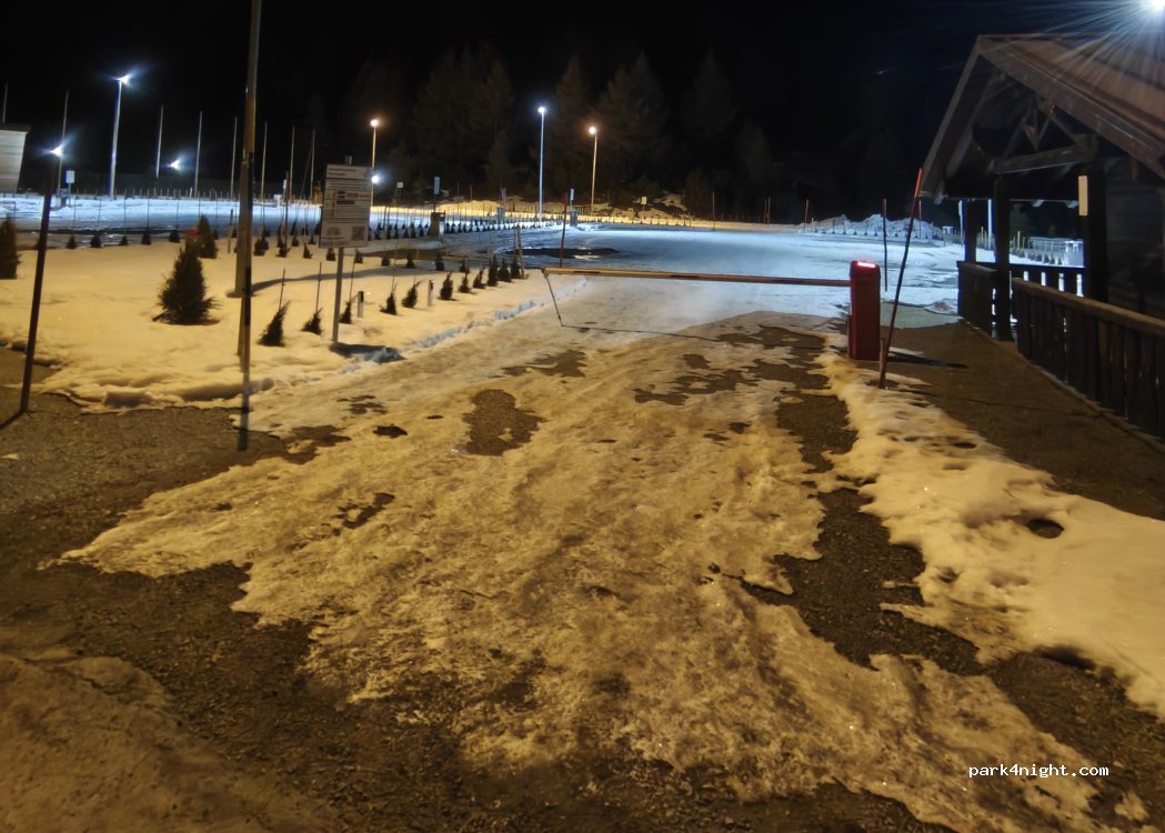 Area Sosta Camper Sestriere — foto 5