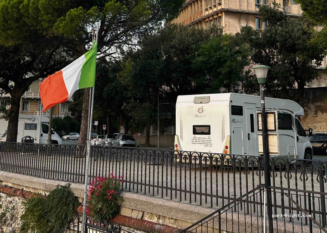 (16128) Genova - 2 Mura delle Cappuccine — foto 3