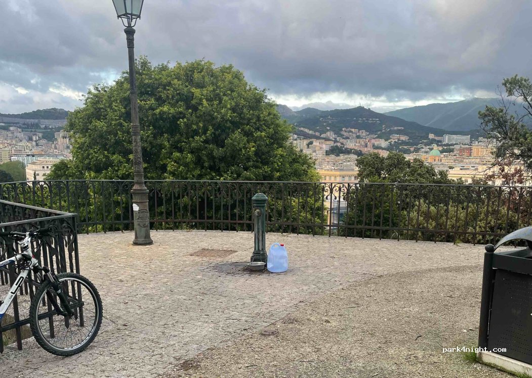 (16128) Genova - 2 Mura delle Cappuccine — foto 4