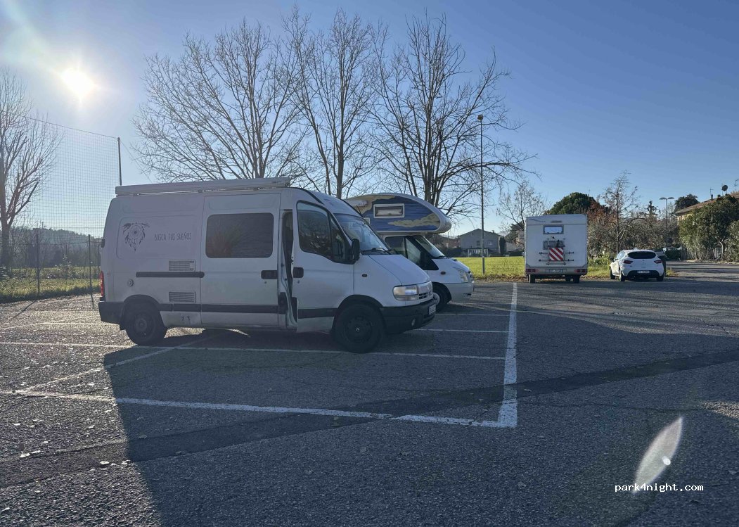(47853) Coriano - Via R. Viganò — foto