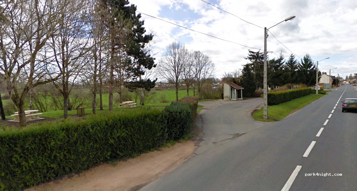 (03430) Cosne-d'Allier - 2 Route du Montet — foto