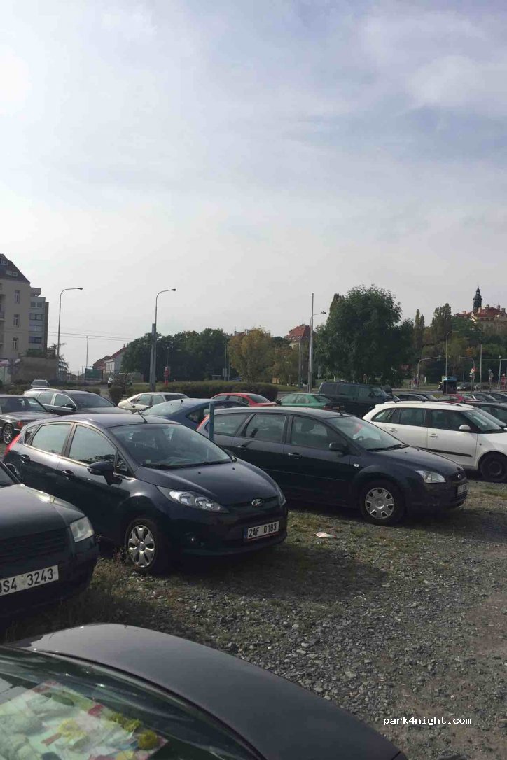 (180 00) Prague - 15 Vosmíkových — foto 2