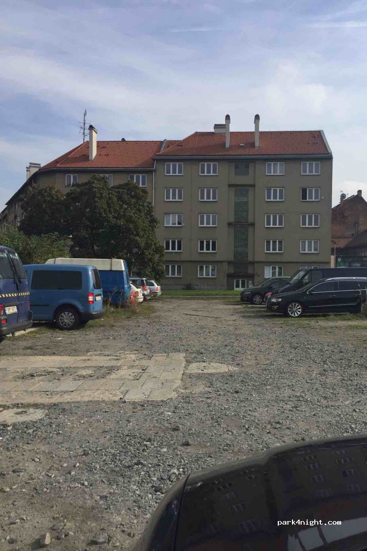 (180 00) Prague - 15 Vosmíkových — foto 3