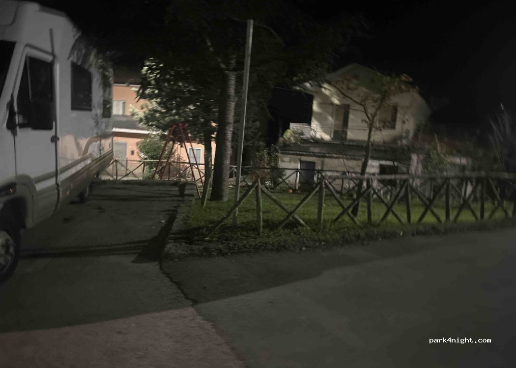 (83059) Scampitella - Unnamed Road — foto