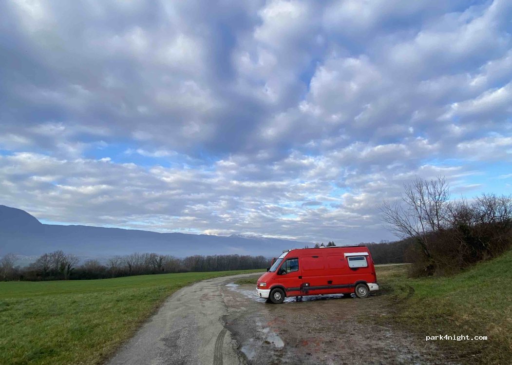 (74520) Vulbens - Chemin du Moulin des Bois — foto
