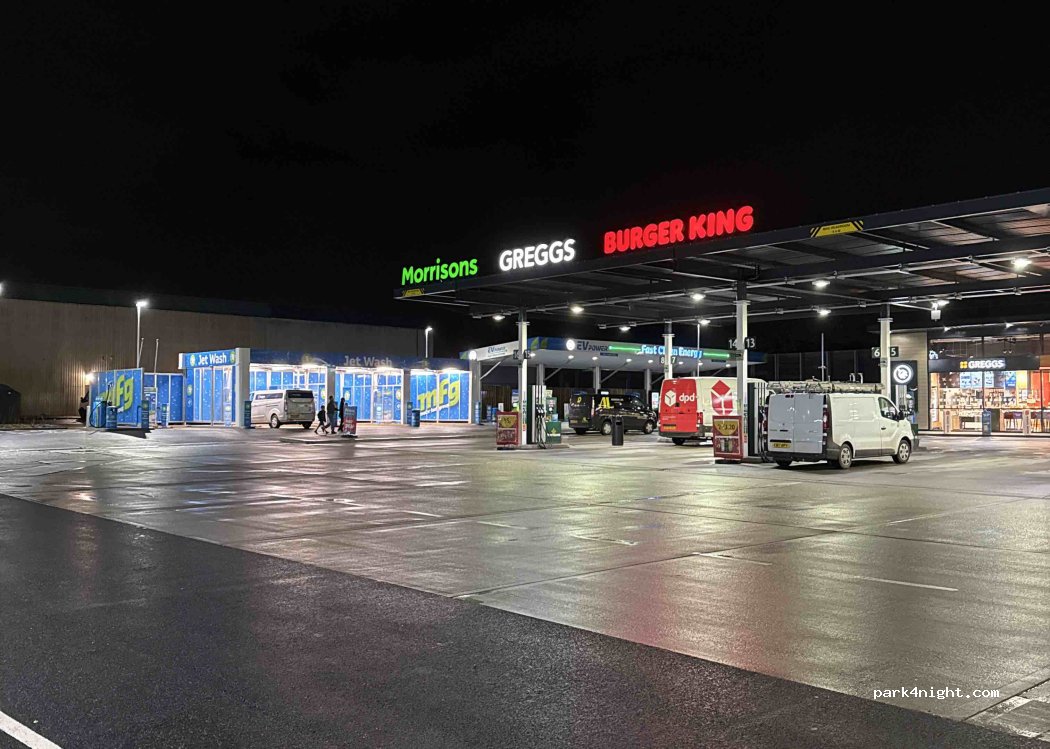 (WD6 2XX) Hertsmere - Stirling Way — foto