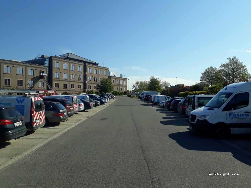 (6041) Charleroi - 22 Avenue Georges Lemaître — foto