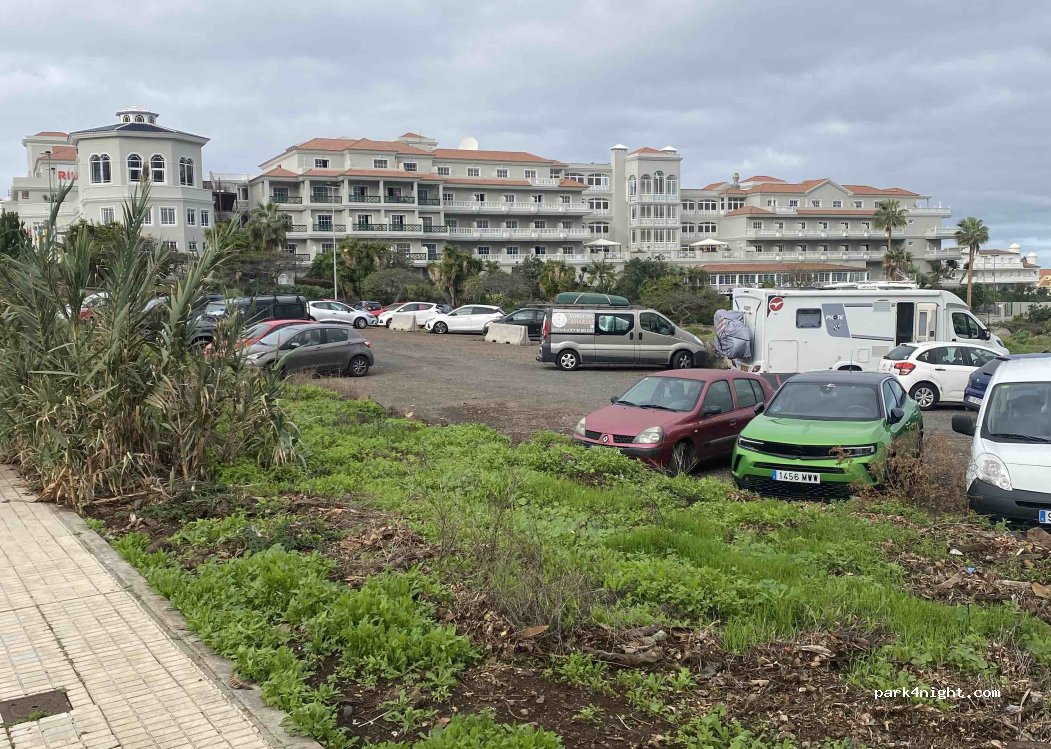 (38400) Puerto de la Cruz - Calle Doctor Celestino Gonzalez Padron — foto 5