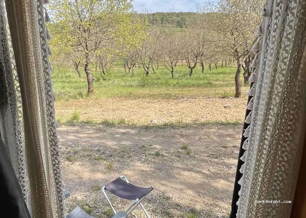 (05300) Laragne-Montéglin - Route d'Arzeliers — foto 4