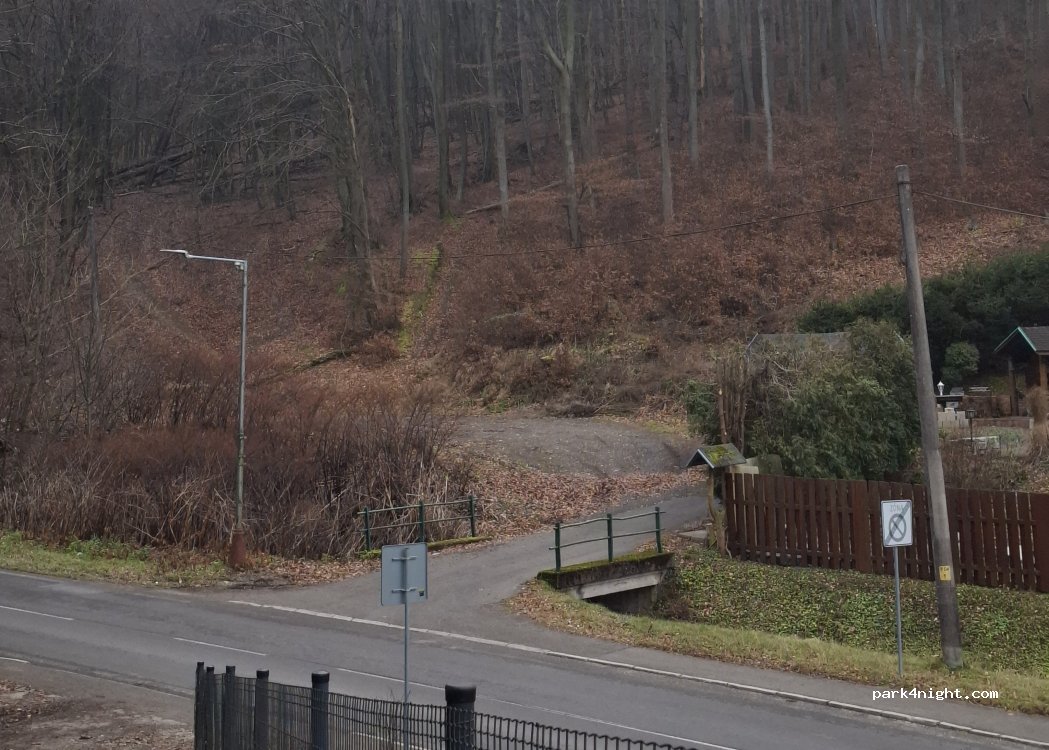 (914 51) Trenčianske Teplice - Partizánska — foto 2
