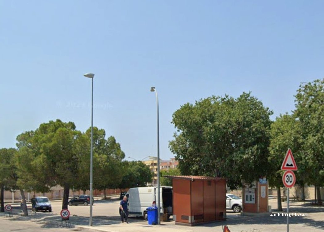 (71043) Manfredonia - Via Giuseppe De Nittis — foto