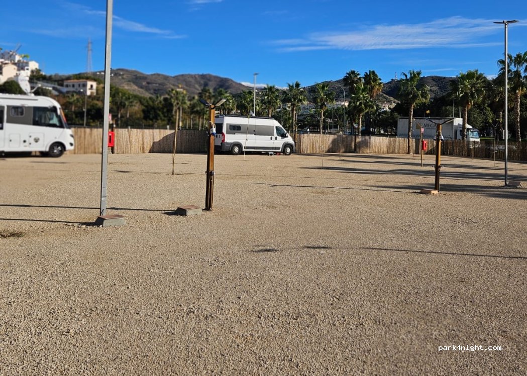 Camper Torrox — foto 3
