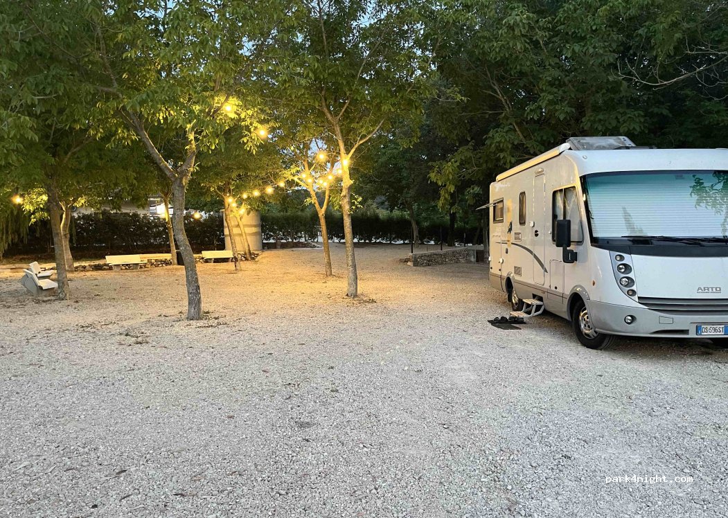 Area Camper La Tana Del Lupo — foto 2
