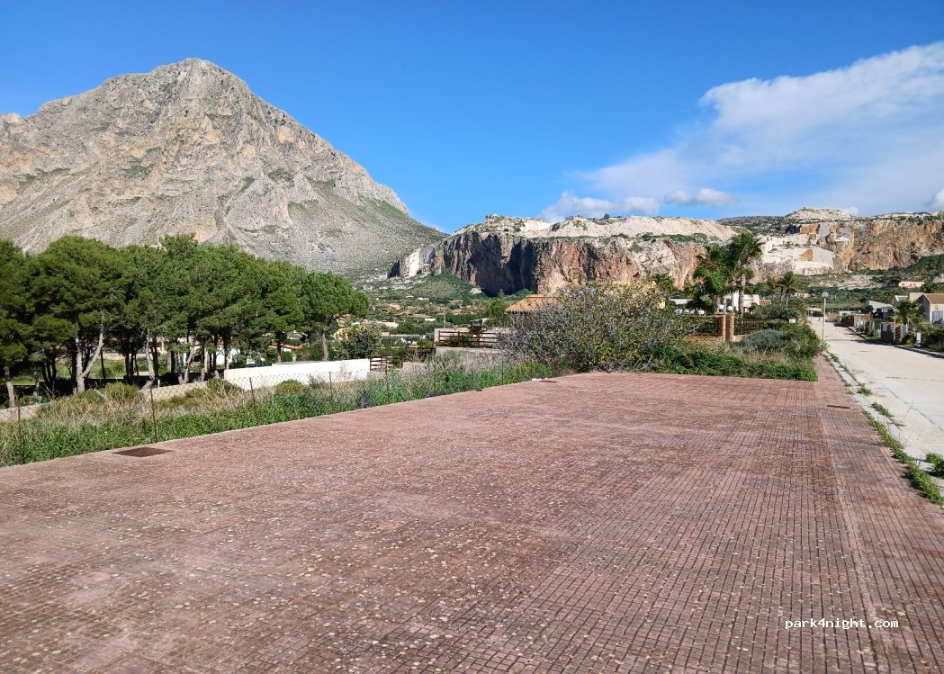 (91015) Custonaci - Via Favignana — foto