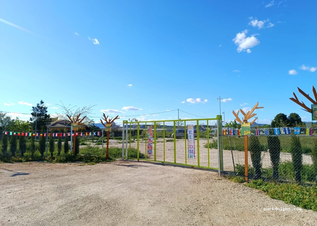Camper Park Fuente Ascoy — foto 4