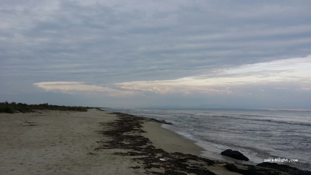 (600 62) Korinos - Unnamed Road — foto