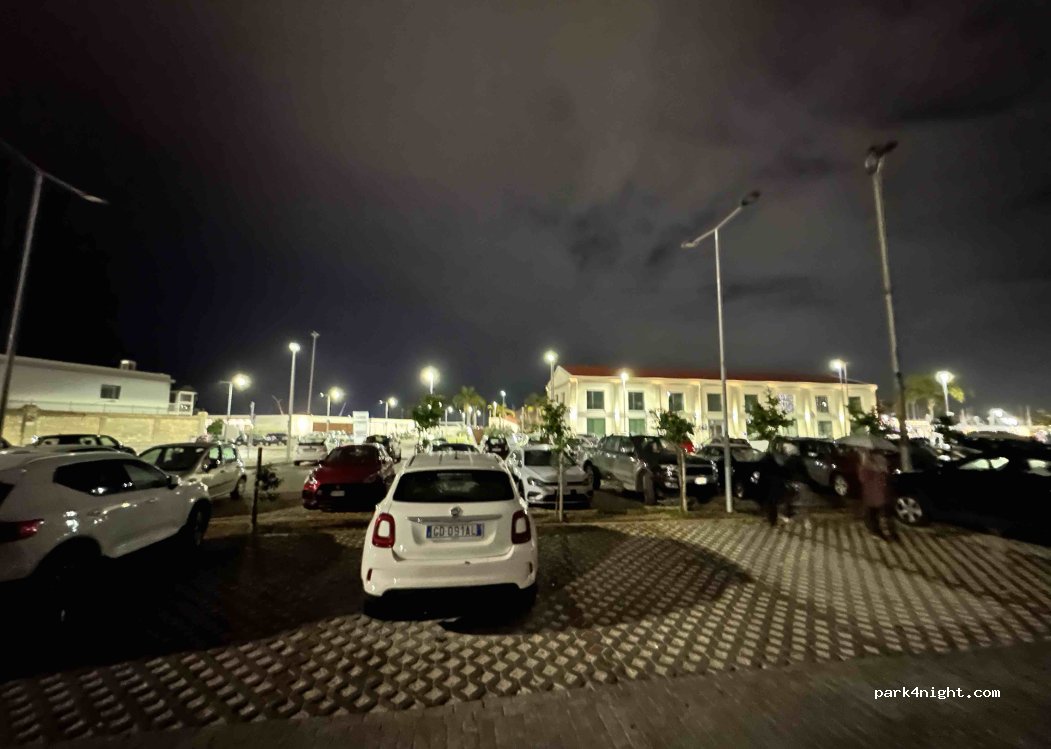 (90133) Palermo - Via Filippo Patti — foto 4