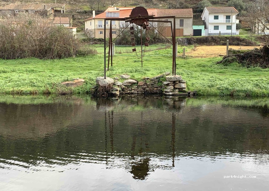 () Vale de Frades e Avelanoso - — foto 4