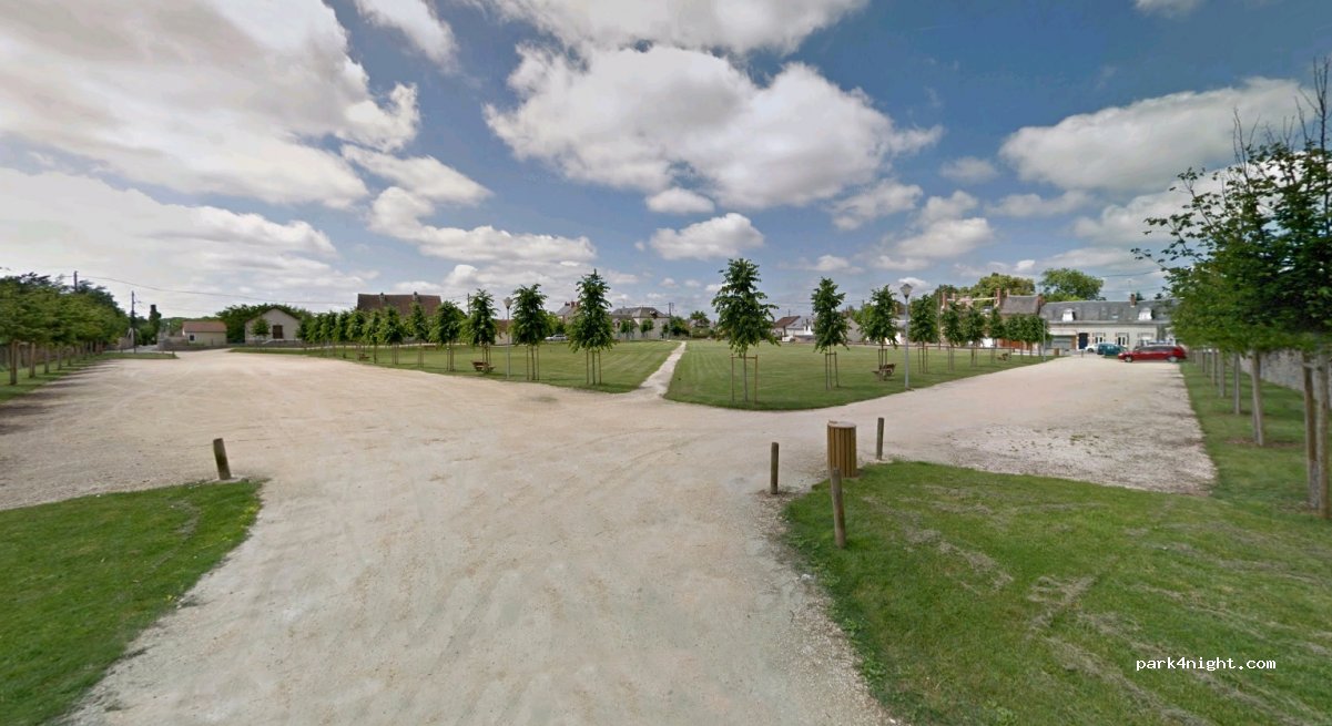 (18700) Aubigny-sur-Nère - 1 Impasse du Champ de Mars — foto