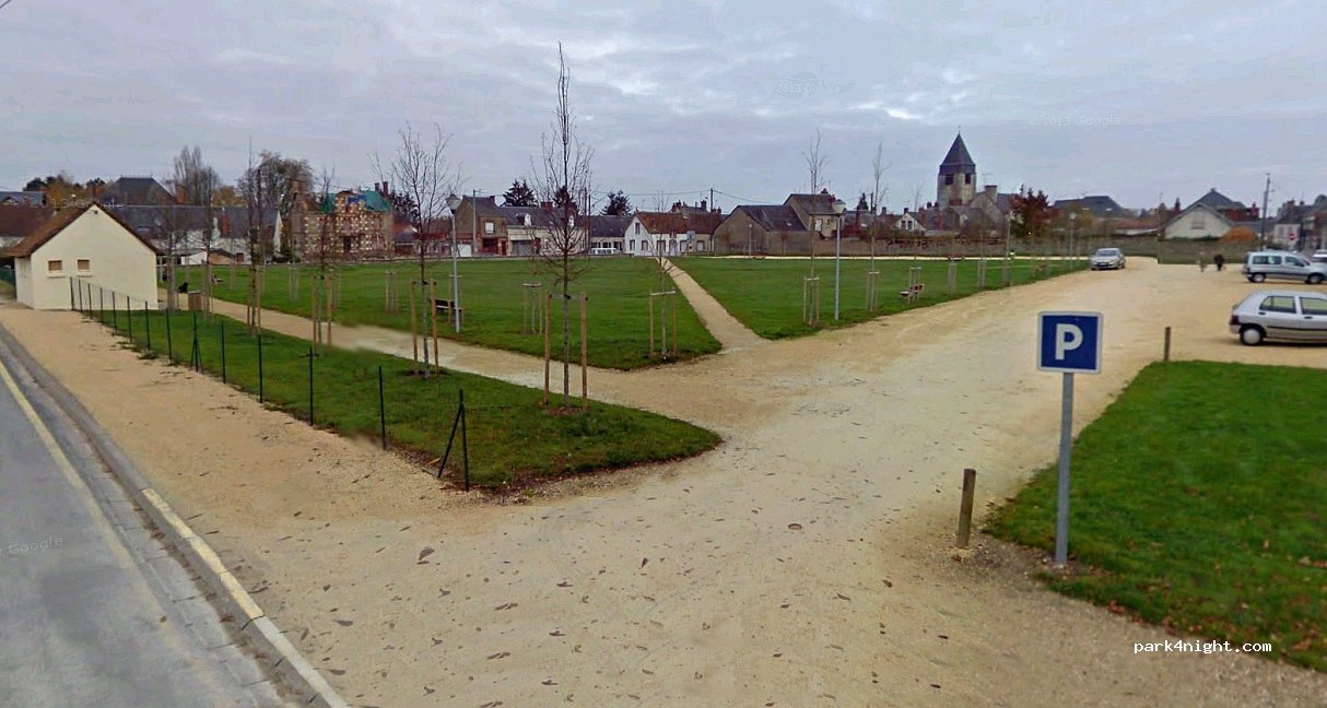 (18700) Aubigny-sur-Nère - 1 Impasse du Champ de Mars — foto 2