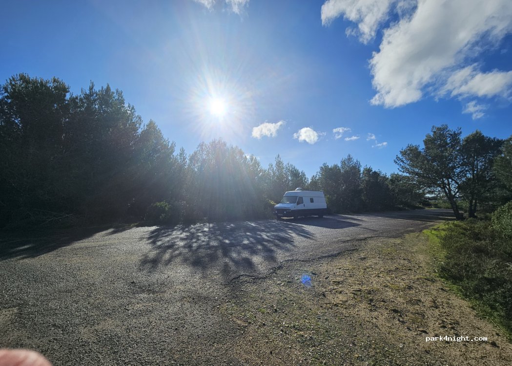 (2755-296) Cascais e Estoril - Rua Luís de Camões — foto