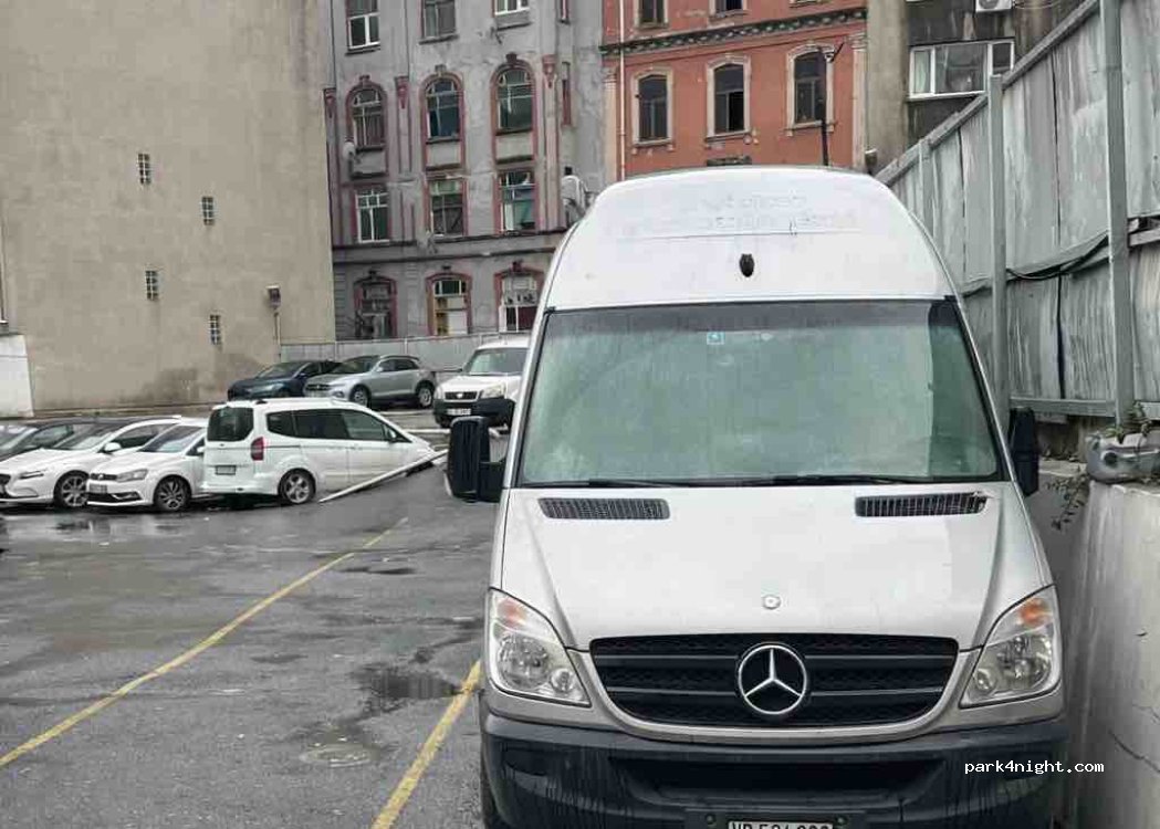 (34433) Katip Mustafa Çelebi Mahallesi - Maç Çıkmazı Sokağı — foto